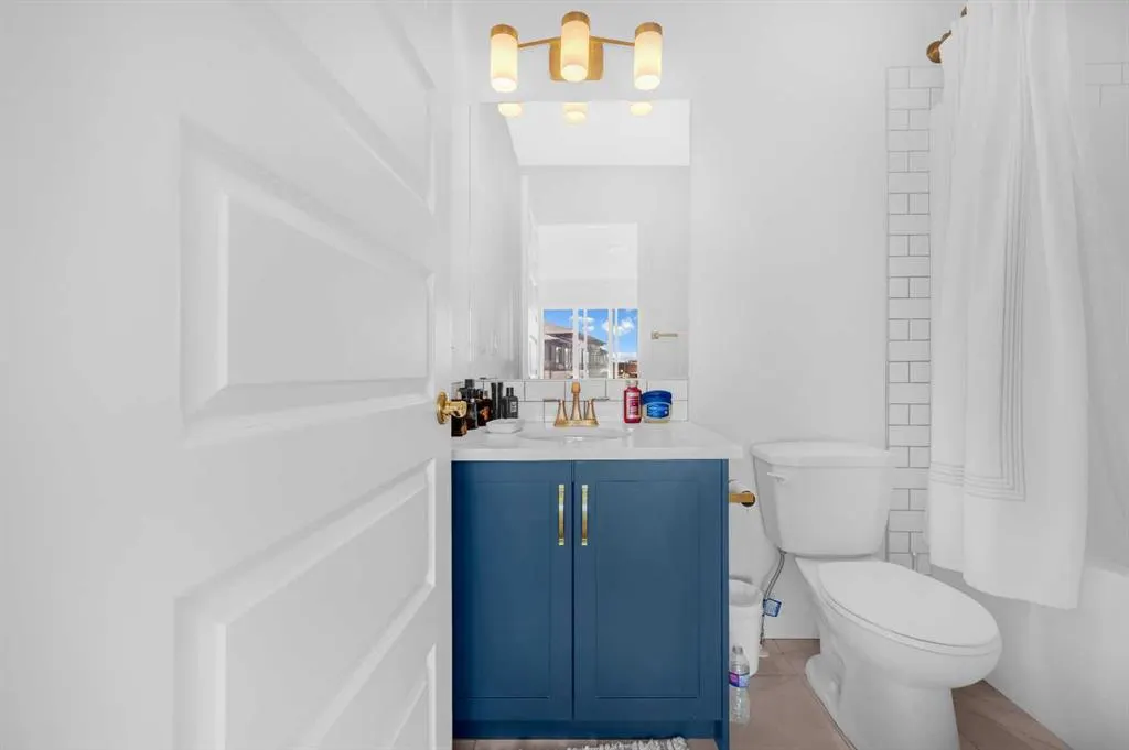 10060 46 Street NE, #208