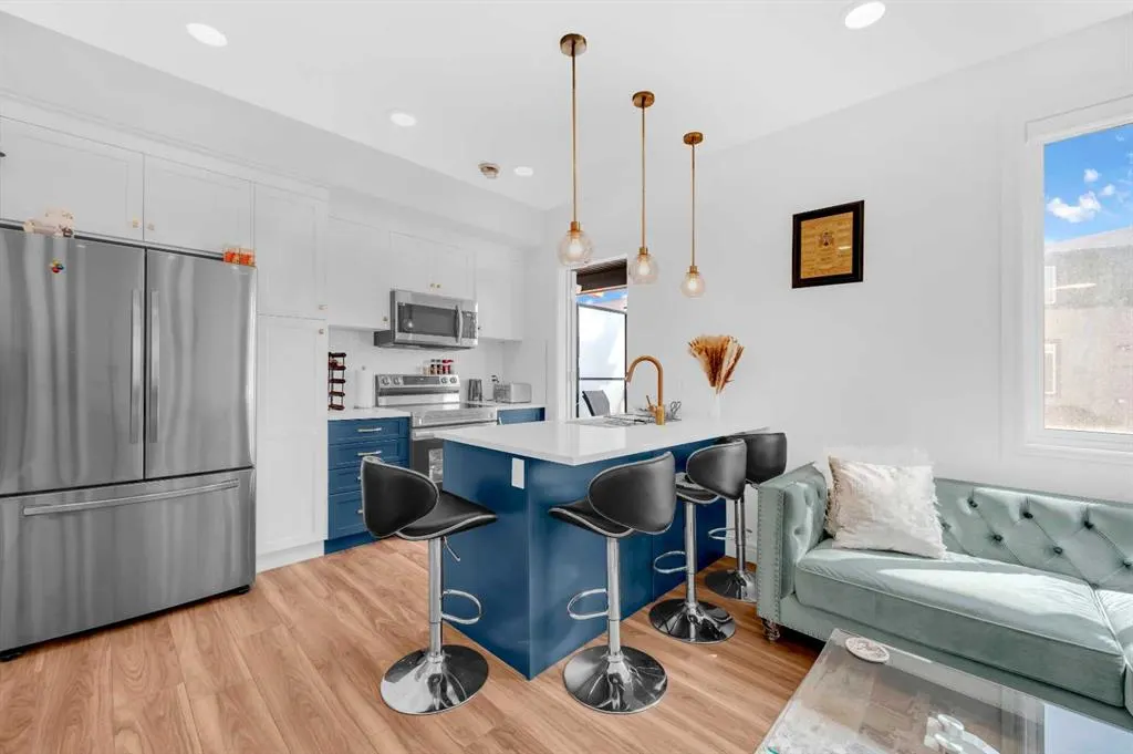 10060 46 Street NE, #208