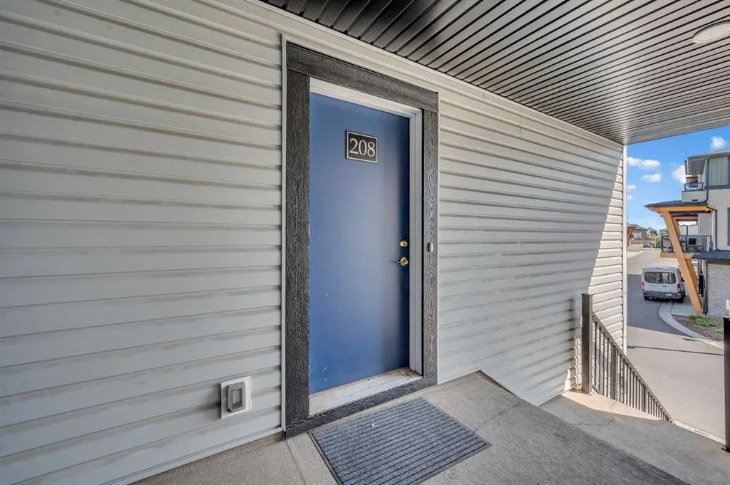 10060 46 Street NE, #208