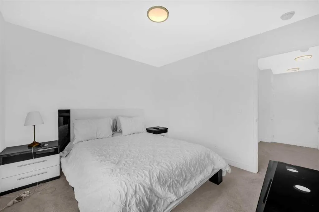 10060 46 Street NE, #208