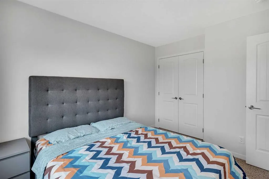 190 Dawson Harbour Rise