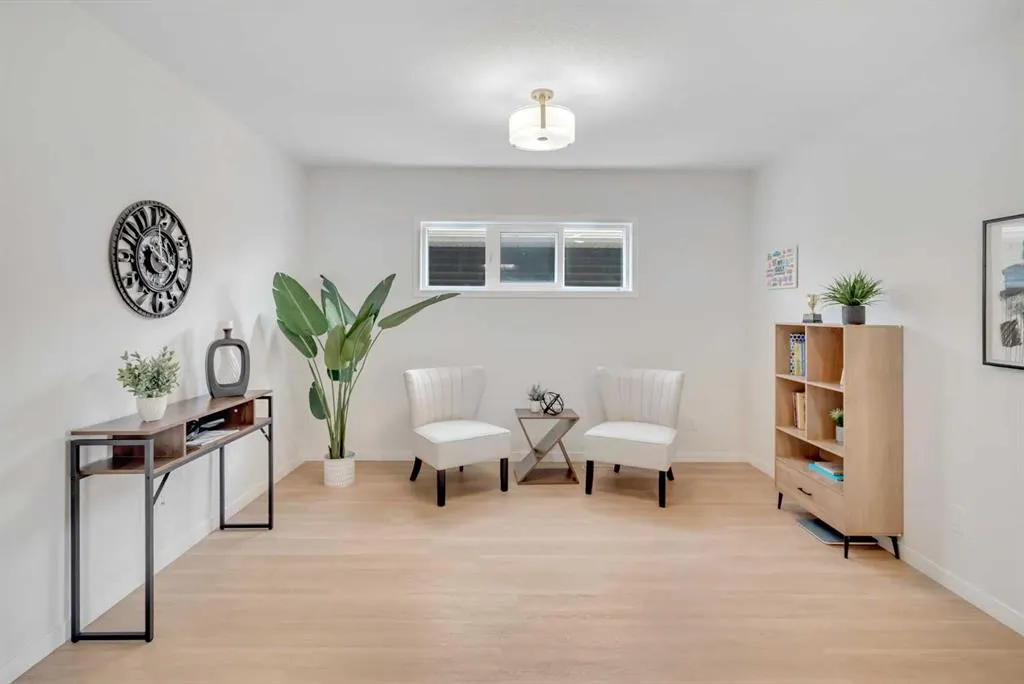190 Dawson Harbour Rise