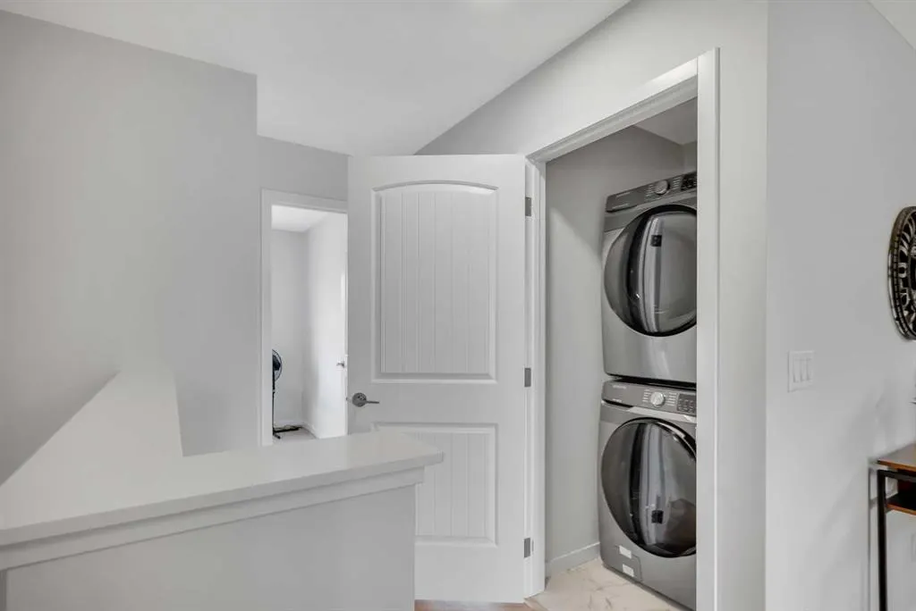 190 Dawson Harbour Rise