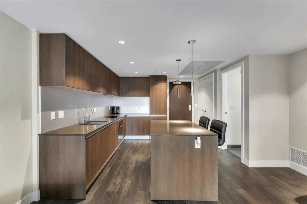 1188 3 Street SE, #1808