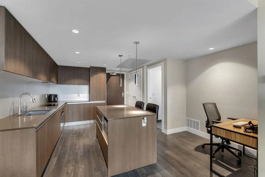 1188 3 Street SE, #1808