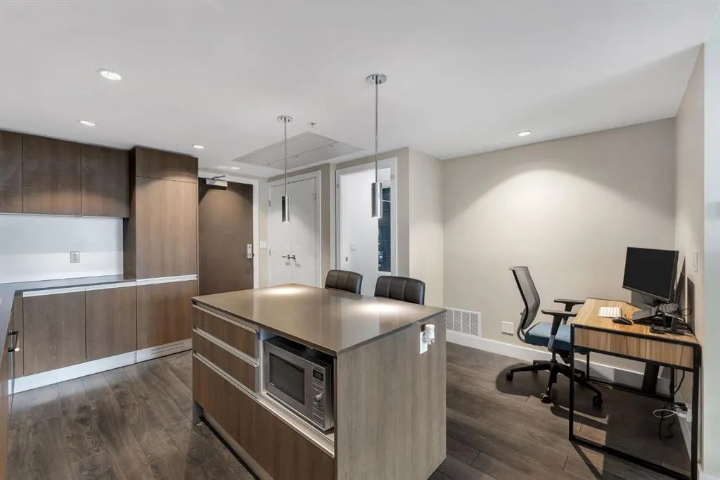 1188 3 Street SE, #1808