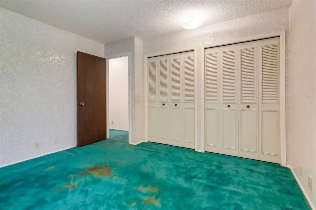 300 Edgehill Drive NW