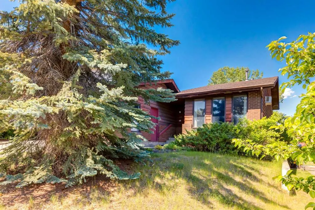 300 Edgehill Drive NW