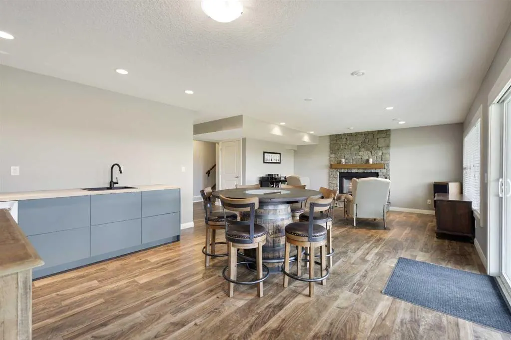 260 Boulder Creek Crescent SE