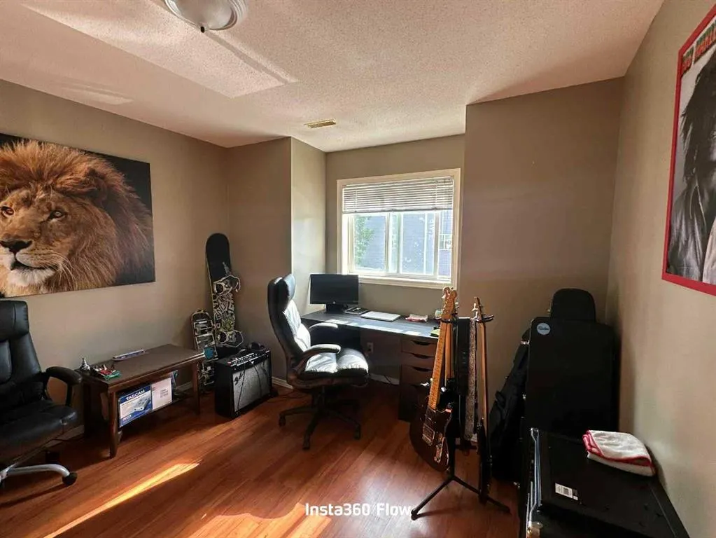 5220 50A Avenue, #201