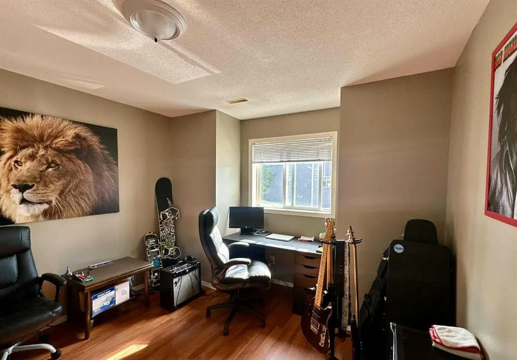 5220 50A Avenue, #201