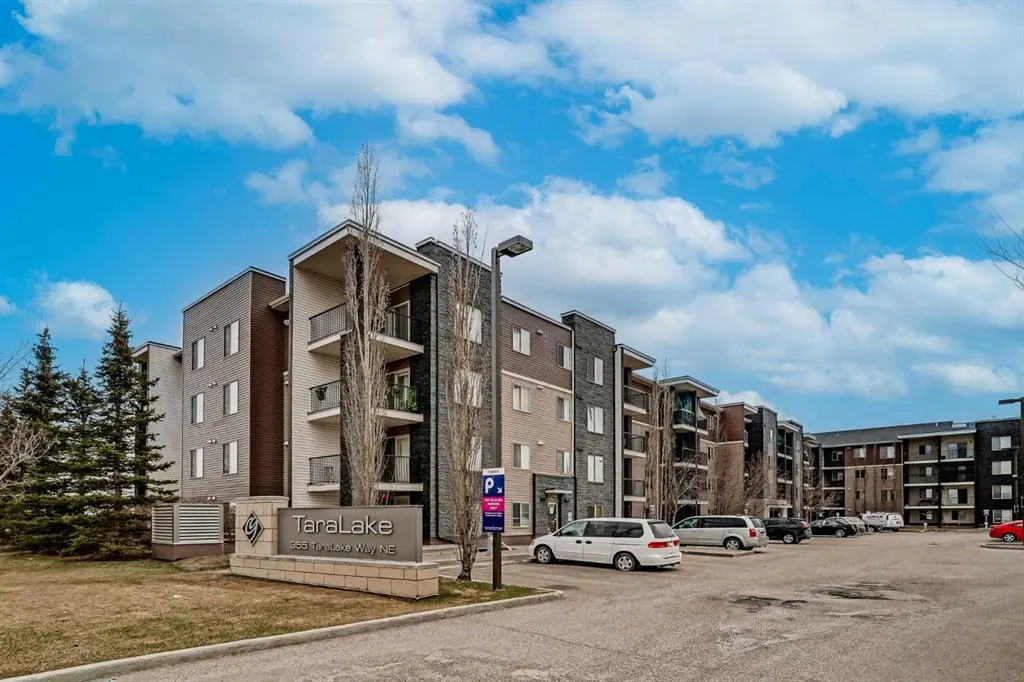 355 Taralake Way NE, #208