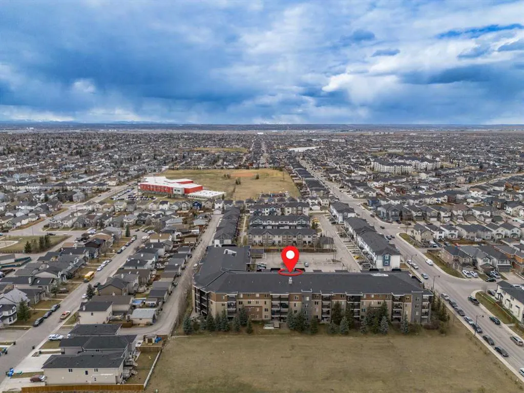 355 Taralake Way NE, #208