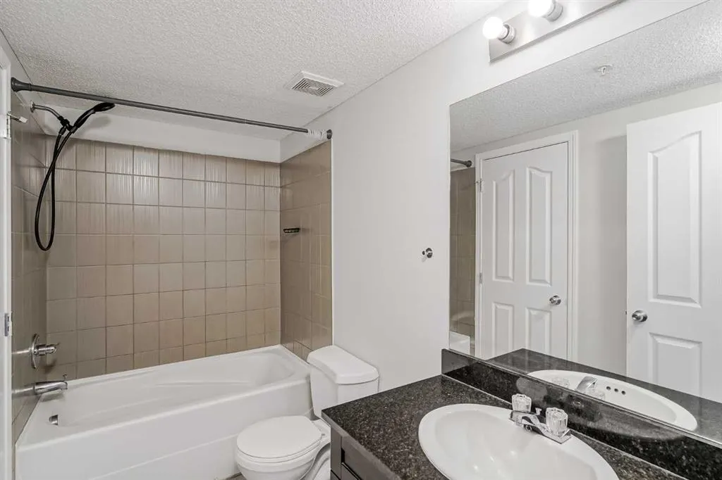 355 Taralake Way NE, #208