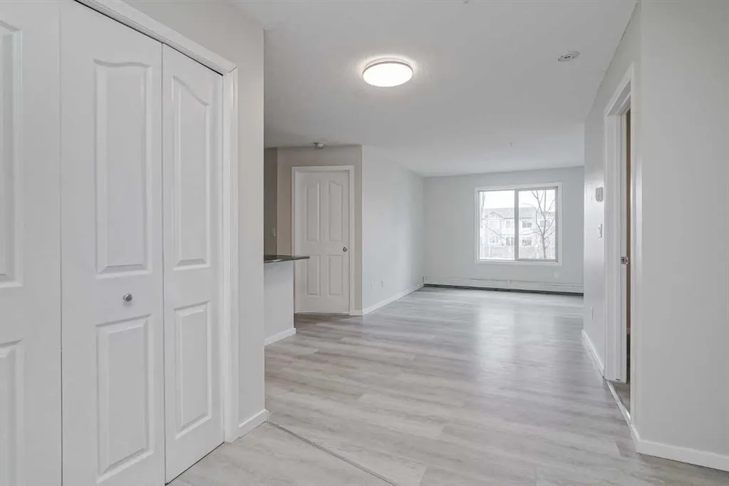 355 Taralake Way NE, #208