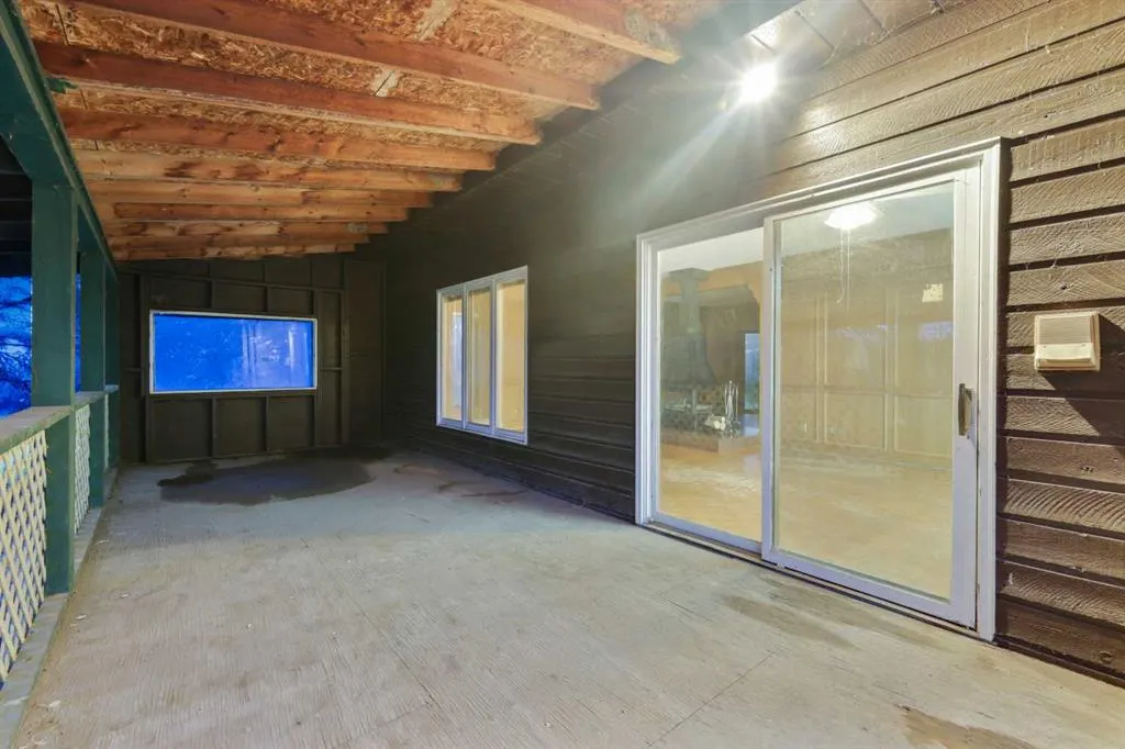 281141 TOWNSHIP ROAD 274
