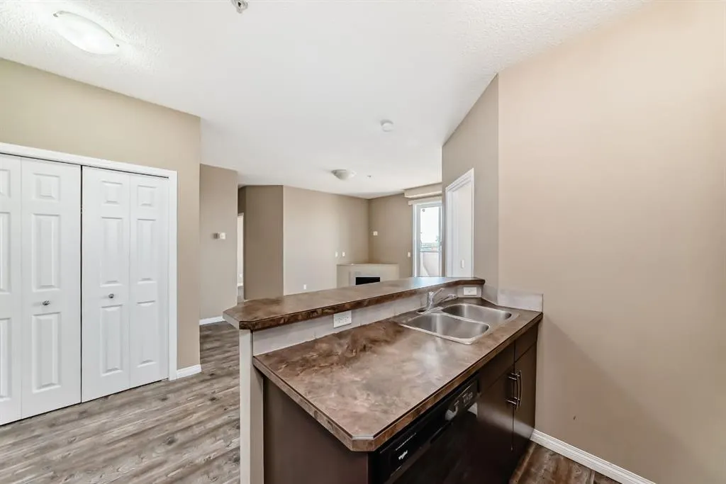 1727 54 Street, #227