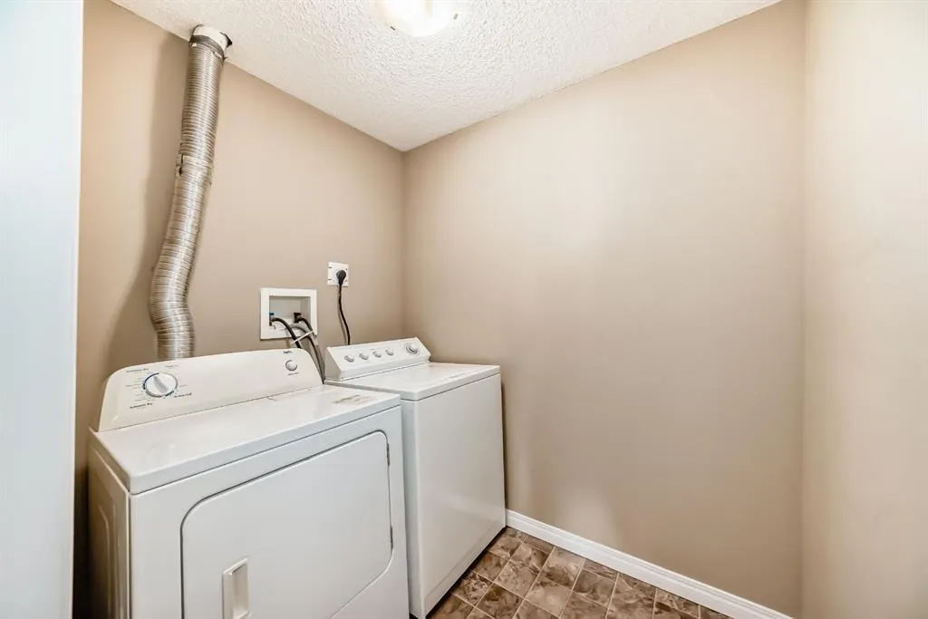 1727 54 Street, #227