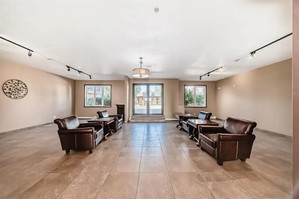 1727 54 Street, #227