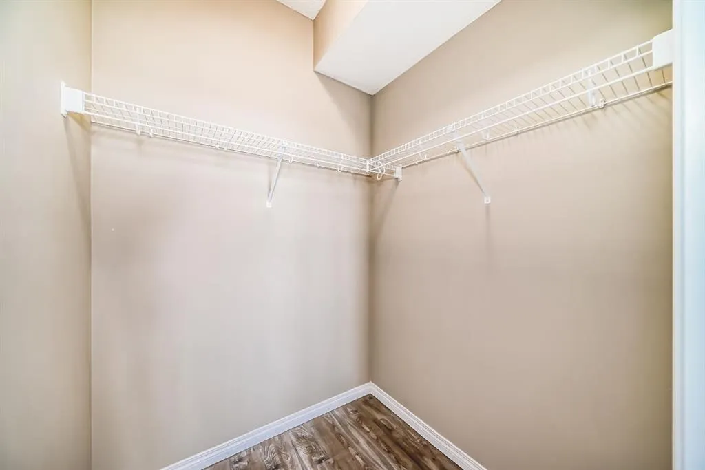1727 54 Street, #227
