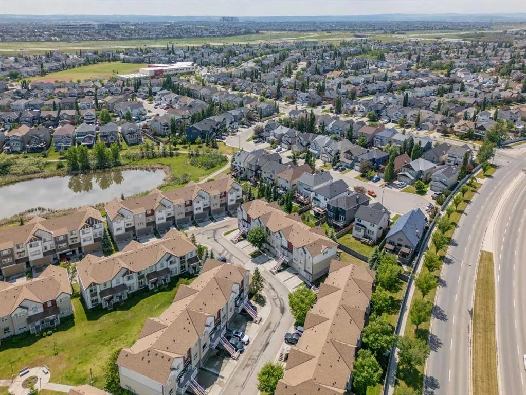 136 Copperstone Cove SE