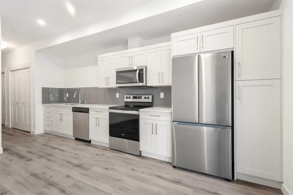 200 Seton Circle SE, #4202