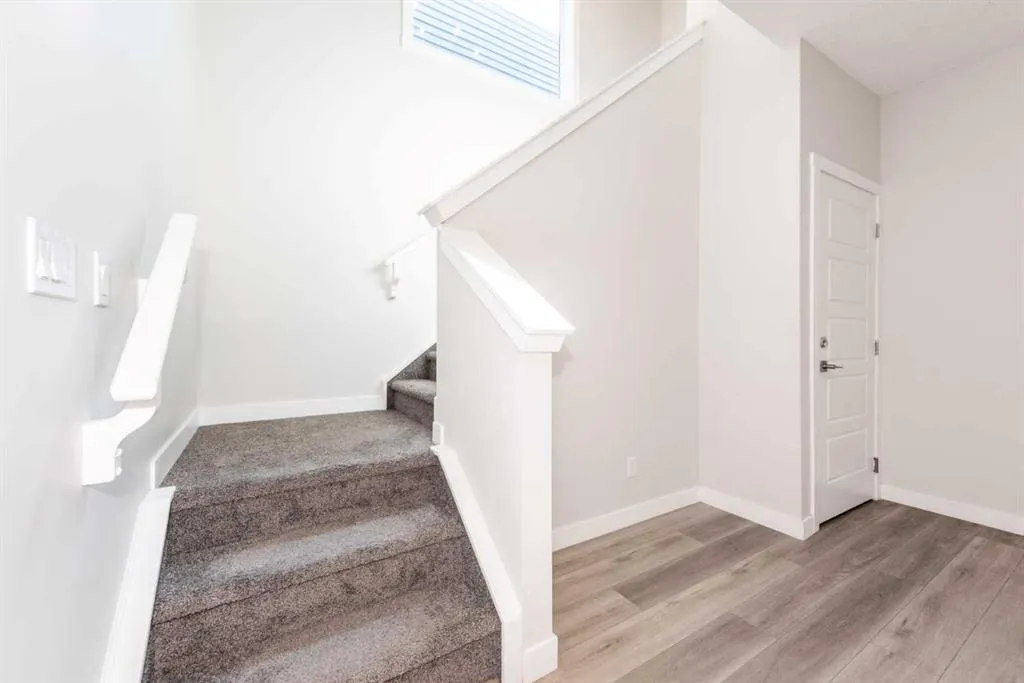 568 Legacy Circle SE