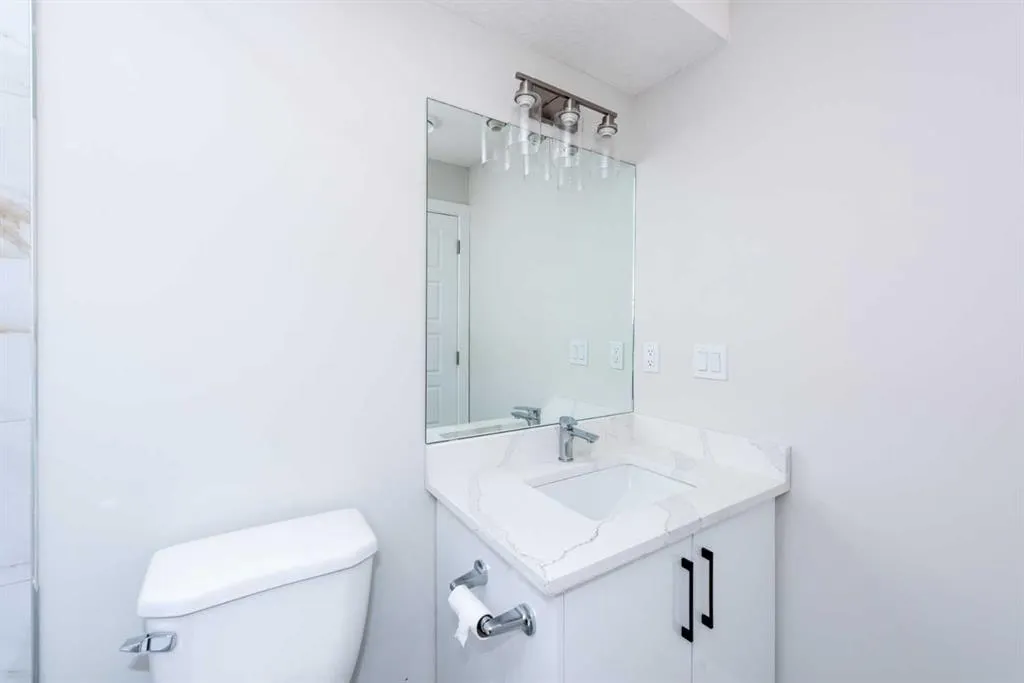 568 Legacy Circle SE