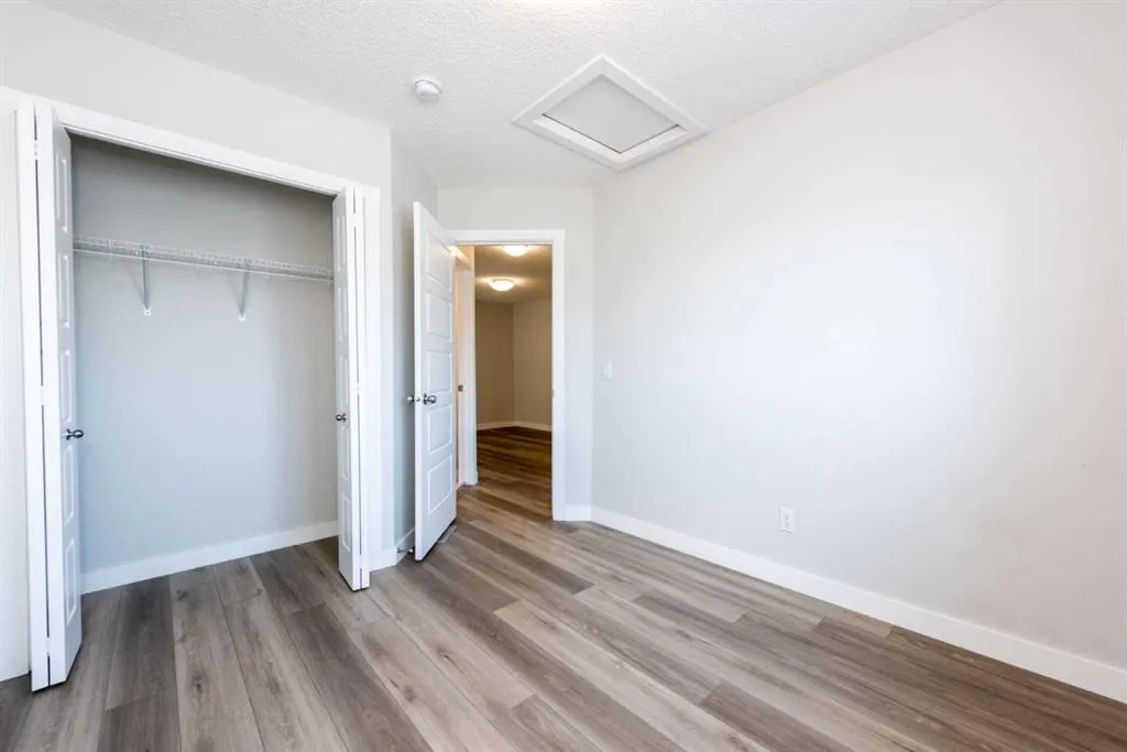 568 Legacy Circle SE