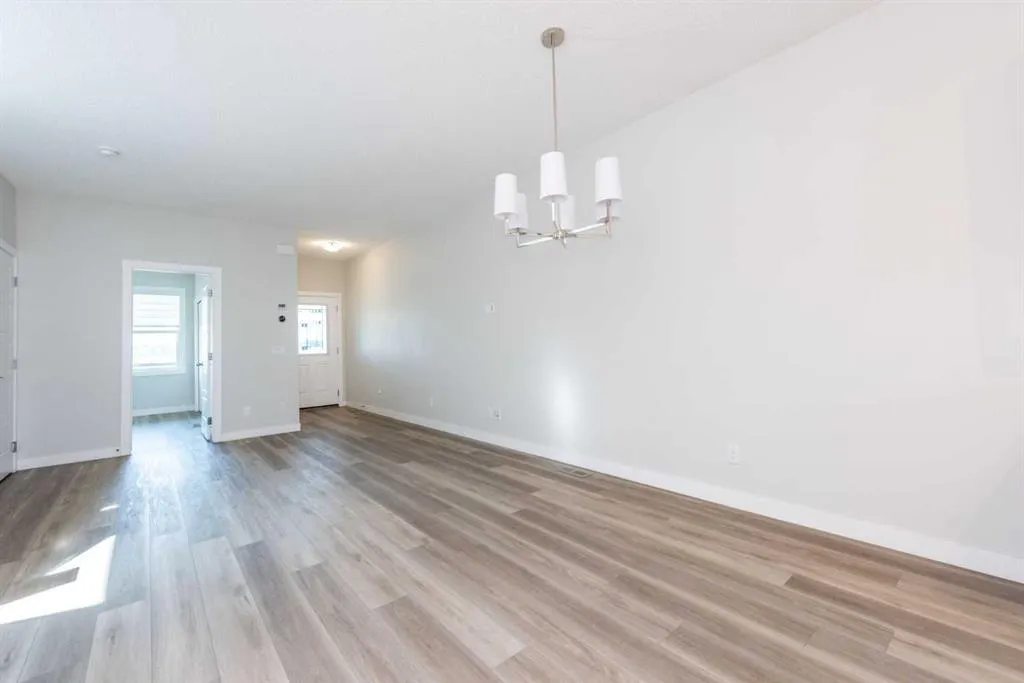 568 Legacy Circle SE