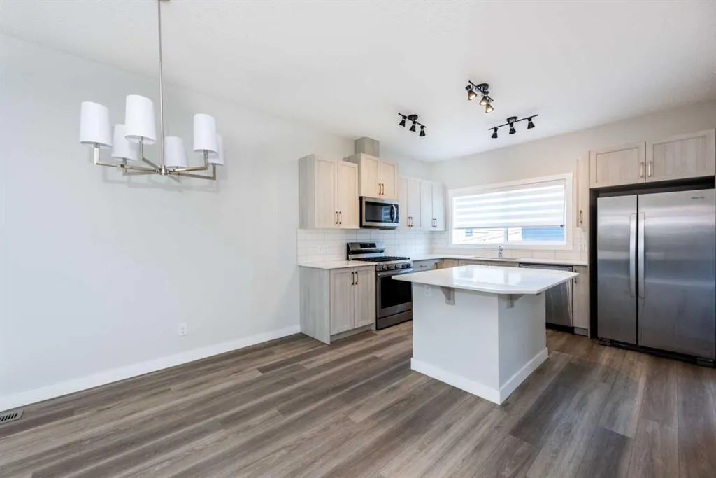 568 Legacy Circle SE