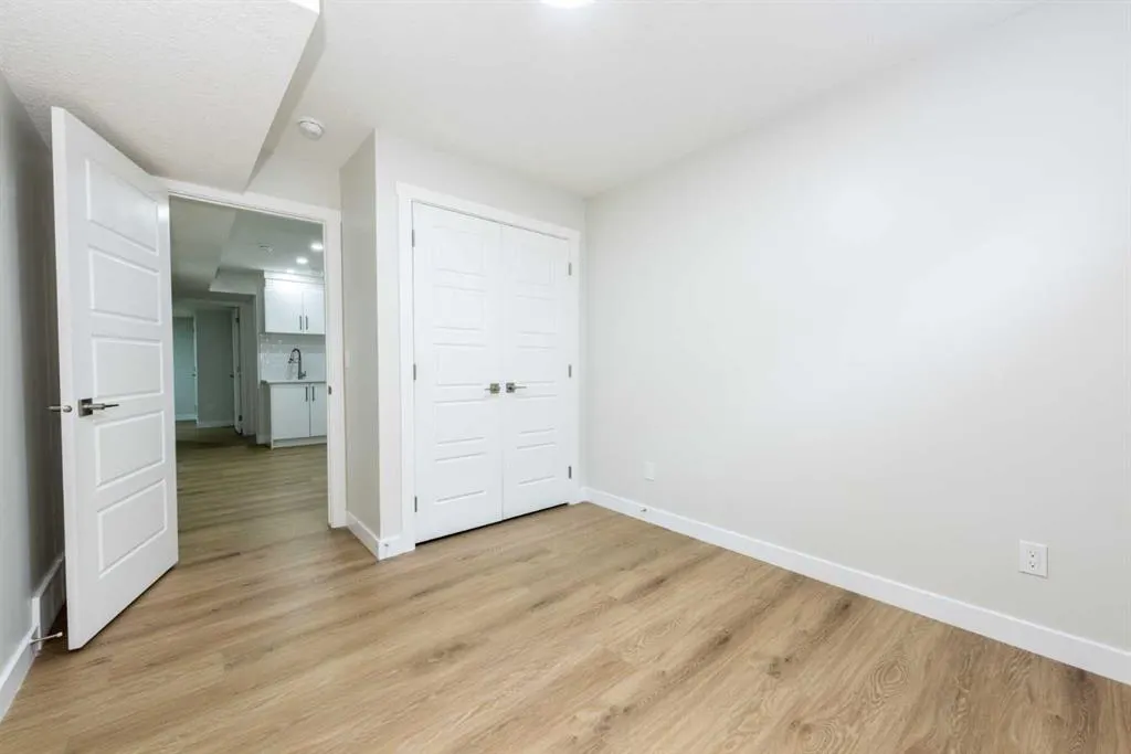 568 Legacy Circle SE