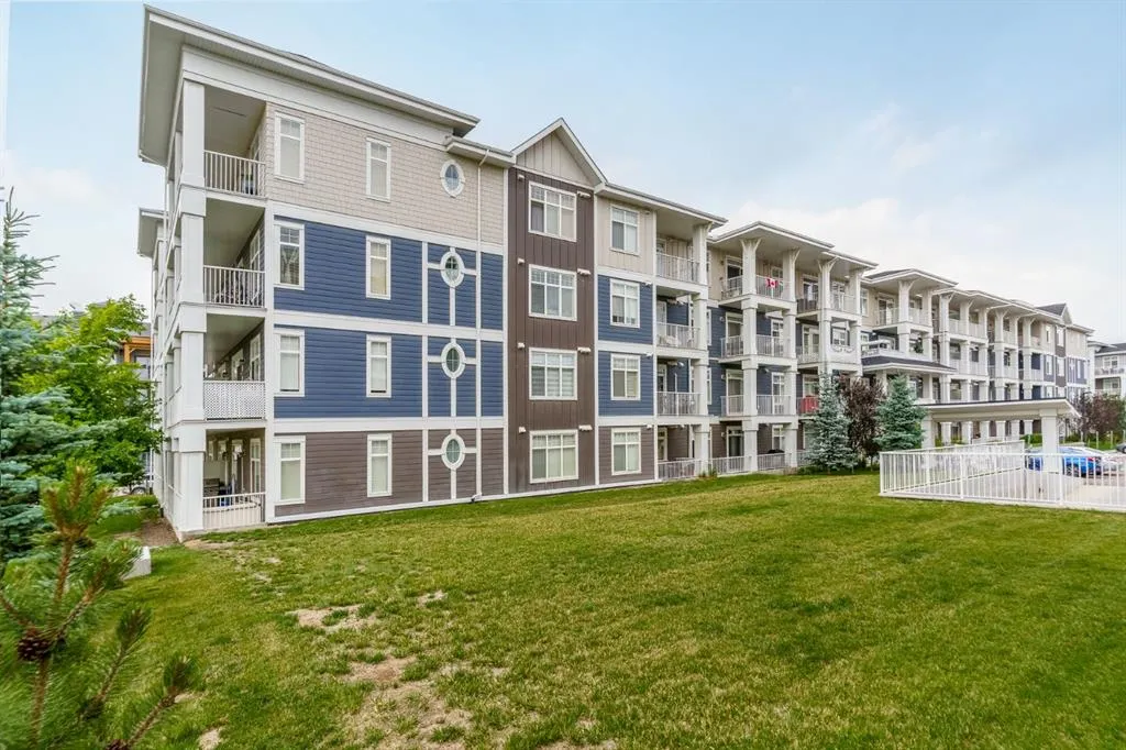 200 Auburn Meadows Common SE, #413
