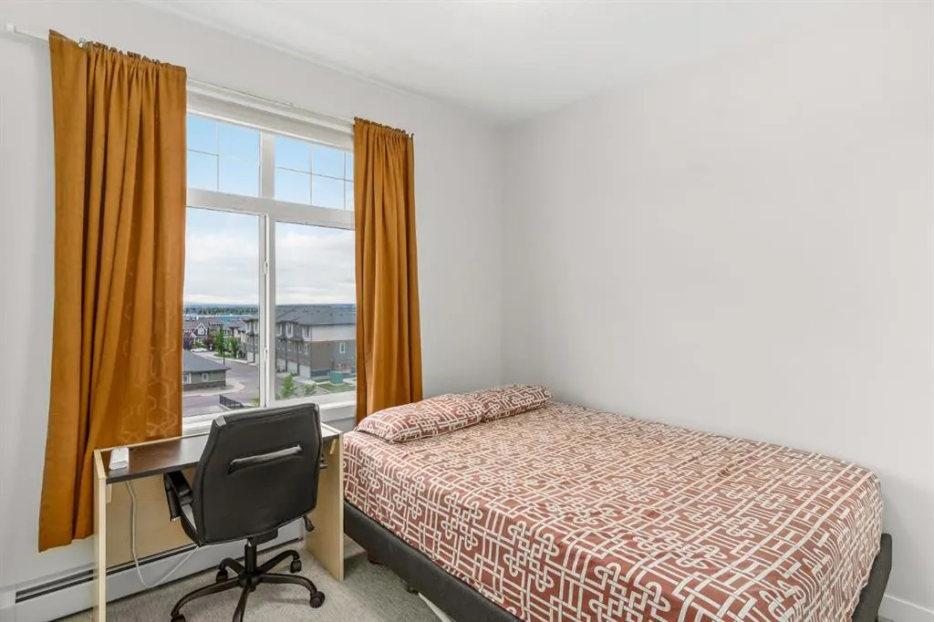 200 Auburn Meadows Common SE, #413