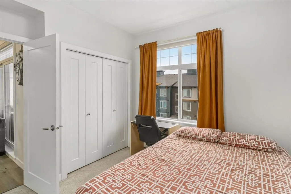 200 Auburn Meadows Common SE, #413
