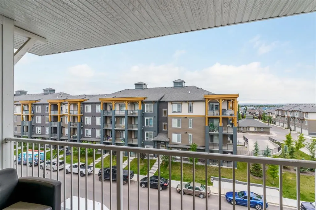 200 Auburn Meadows Common SE, #413