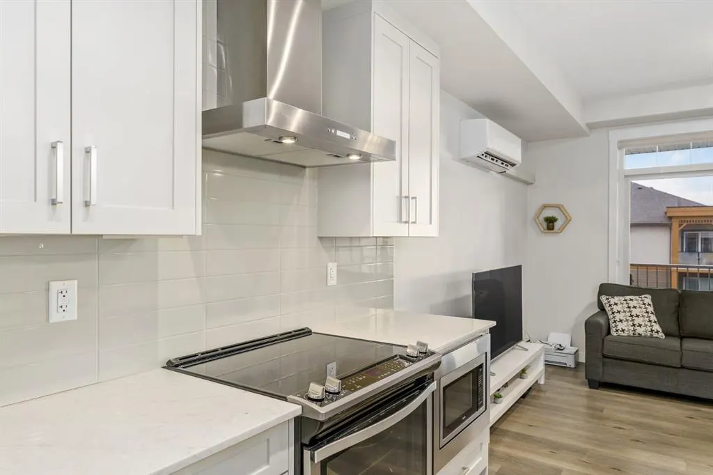 200 Auburn Meadows Common SE, #413