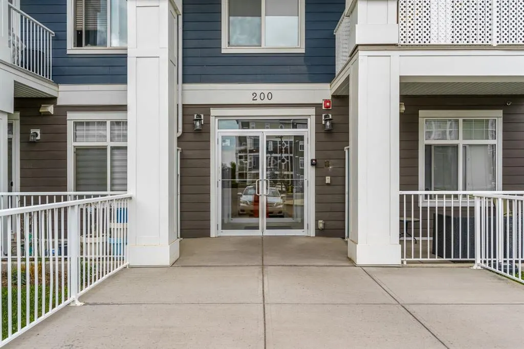 200 Auburn Meadows Common SE, #413