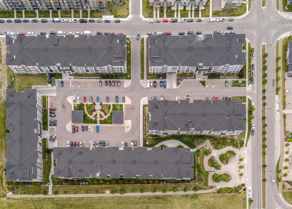 200 Auburn Meadows Common SE, #413