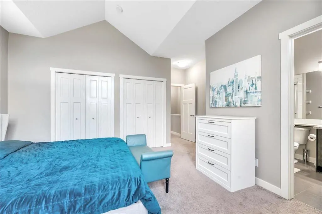 623 Evanston Manor NW