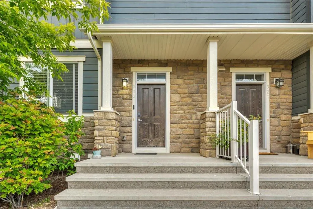 623 Evanston Manor NW
