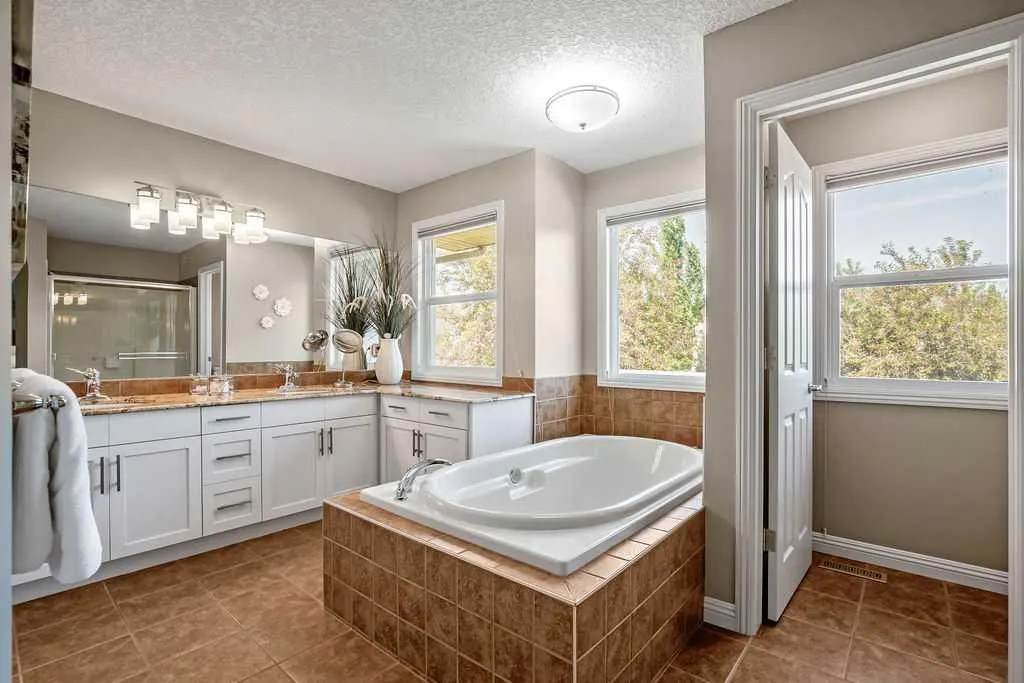 14 Cranleigh Manor SE