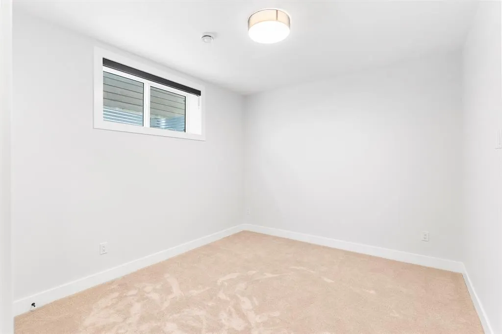 105 South Shore View