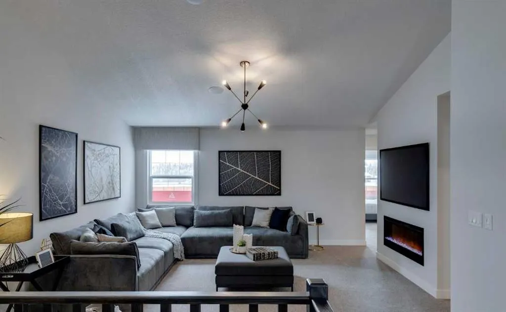 70 Larkspur Bend