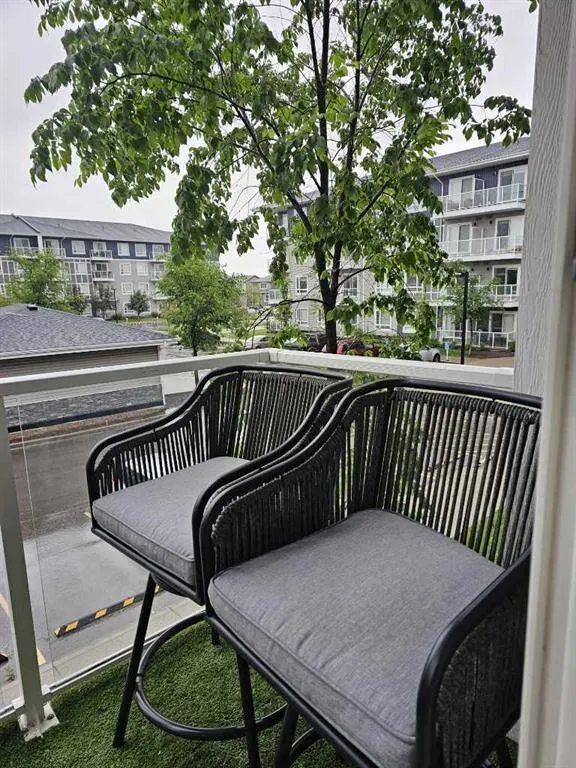 76 Cornerstone Passage NE, #1230
