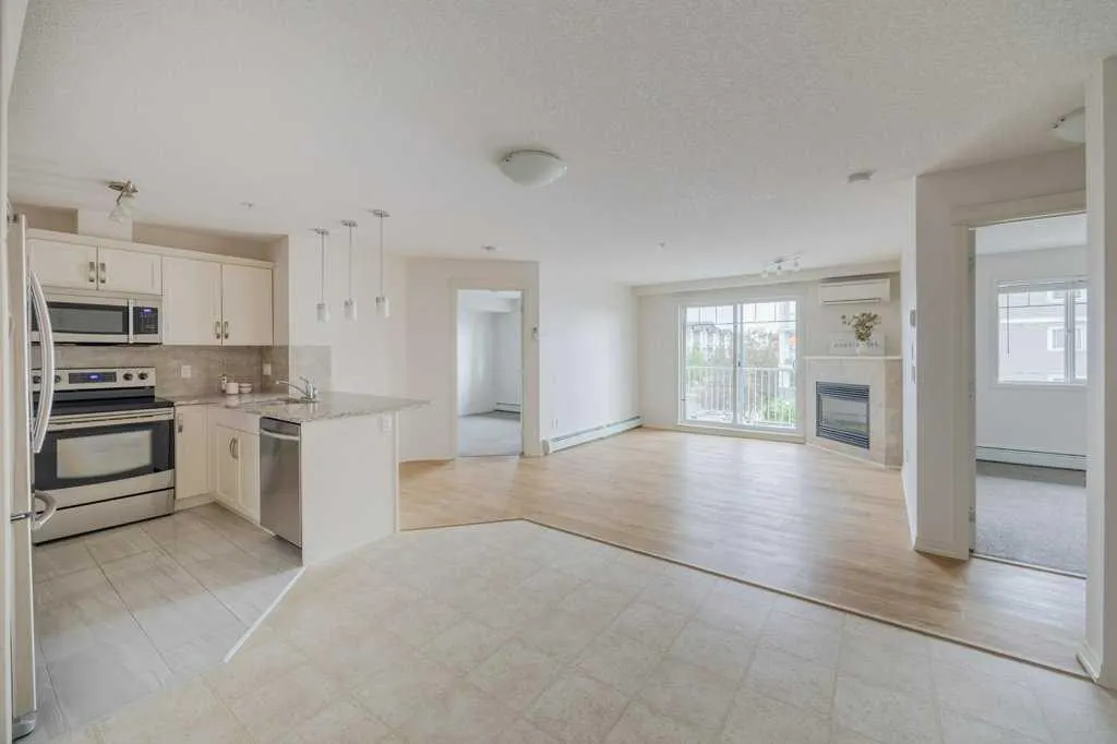 115 Prestwick Villas SE, #3305