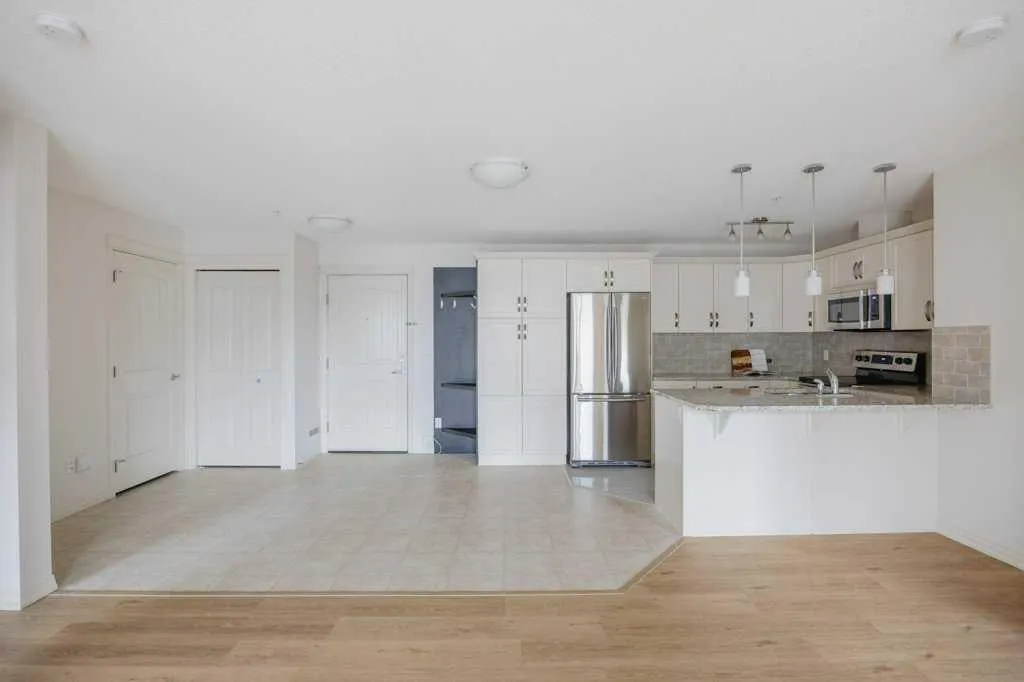115 Prestwick Villas SE, #3305