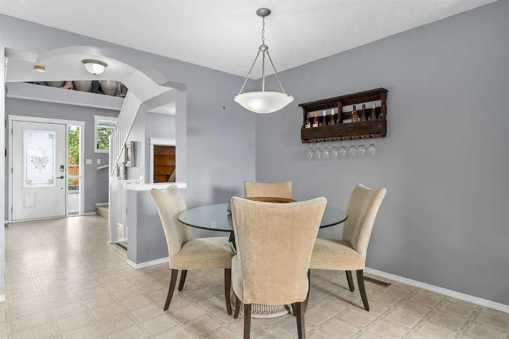 14 Tuscany Springs Rise NW