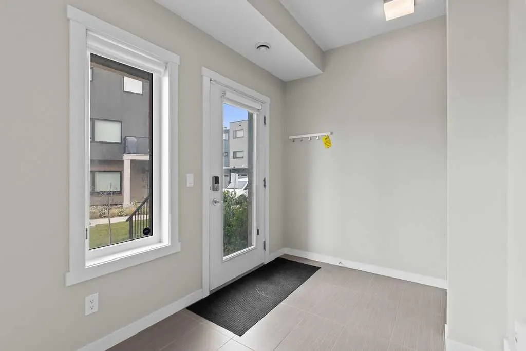 218 Sherwood Square NW, #603