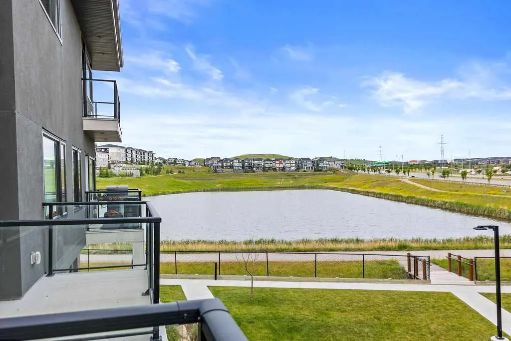 218 Sherwood Square NW, #603